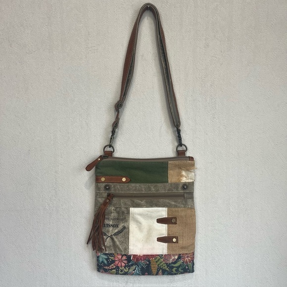 Myra Bag Boho Mixed Media Cotton Leather Canvas Burlap Patchwork Shoulder Bag - Picture 2 of 16